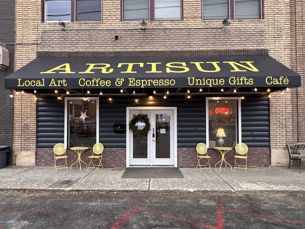 Artisun-Gallery-downtown-2026-