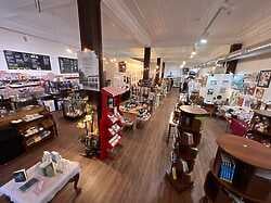 Artisun Gallery & Cafe Artisun Gallery & Cafe