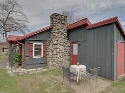 Honeymoon Cabin