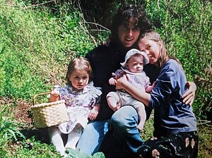 The Crosby Family- Wayne, Chris, Kiana and Maia in 2000