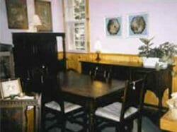 Emma’s Antiques