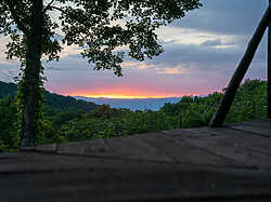 The Cabins at Sandy Mush Bald